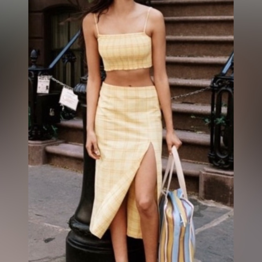 Zara two piece crop top and skirt outfit